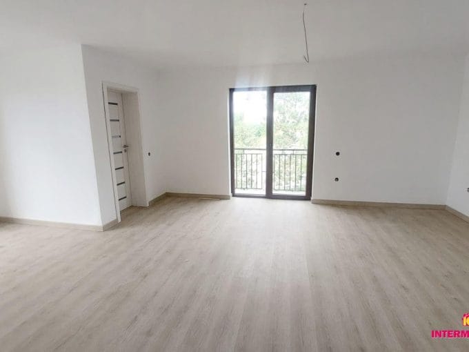 vila de inchiriat Sibiu – vila moderna P+E cu 4 dormitoare si 4 bai