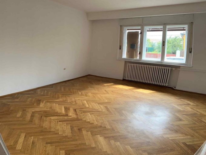 Casa renovata de vanzare Calea Poplacii Sibiu Intermed Casa