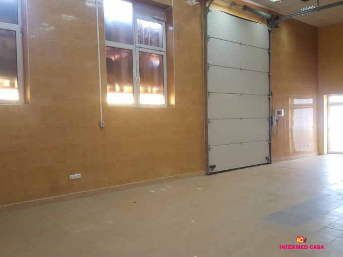 Spatiu de inchiriat Piata Cibin - fatada parter imobil 180 mp Sibiu