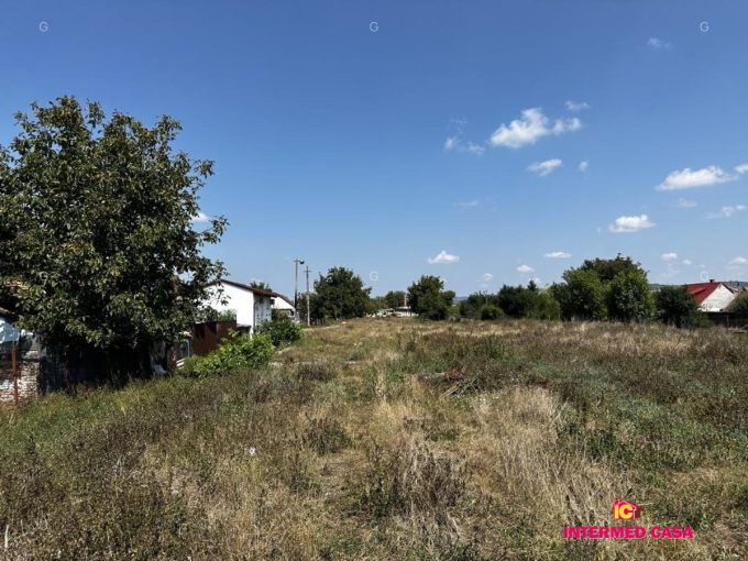 Teren de vânzare Piața Cluj Sibiu pentru construcții colective Intermed Casa